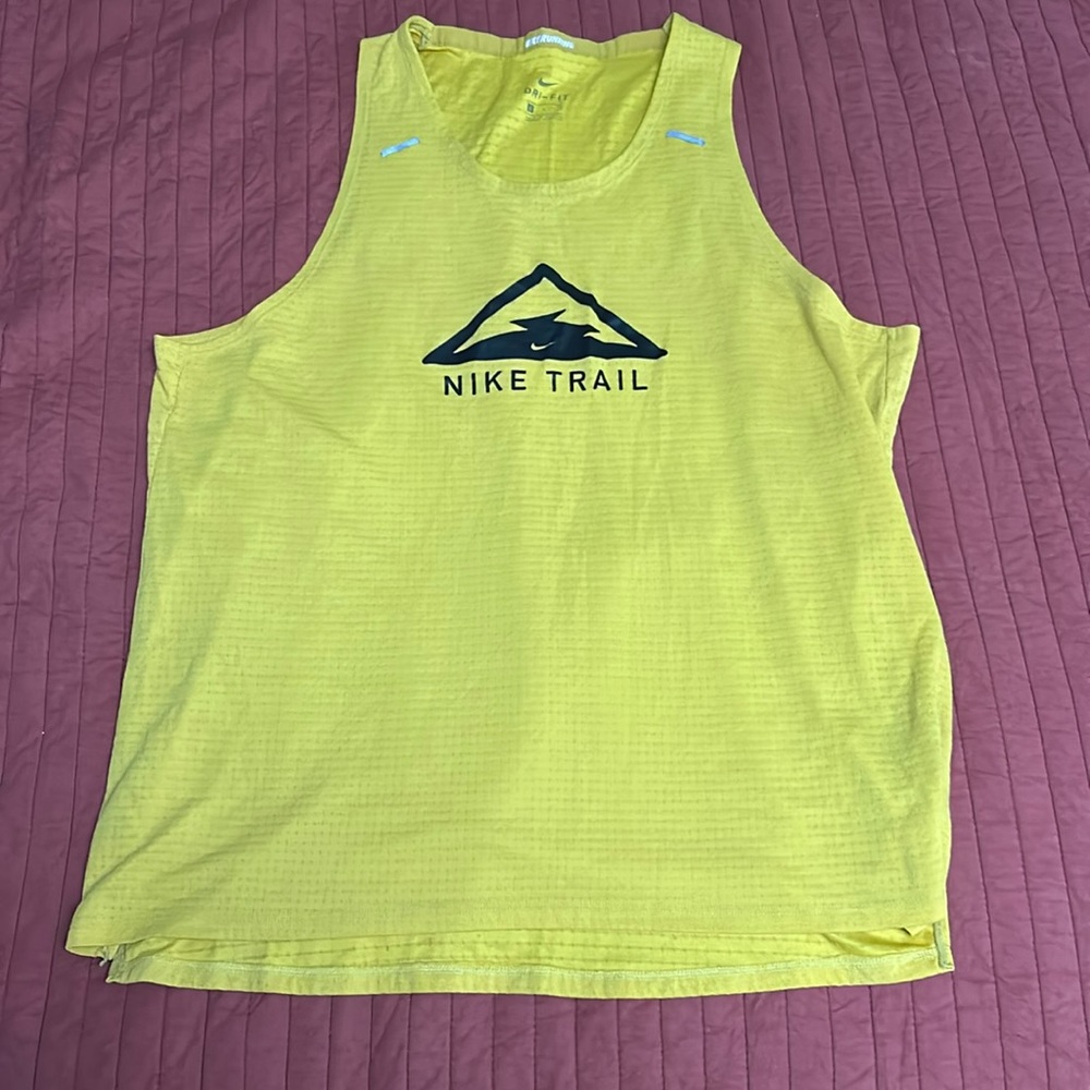 Nike Rise 365 Trail Running Tank